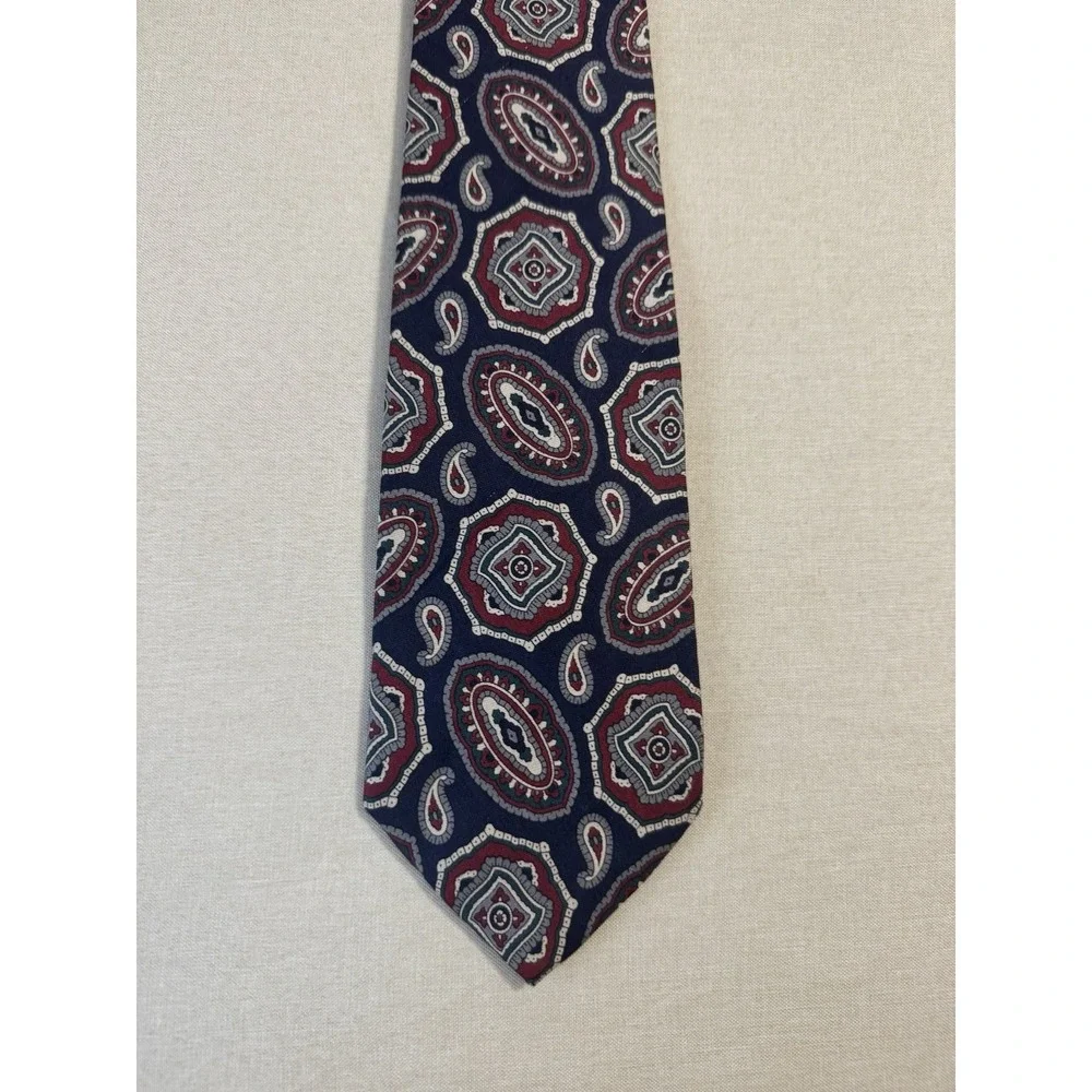 Bert Pulitzer All Silk‎ Paisley Tie 3.5